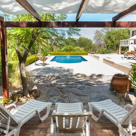 Privilege Casa Da Videira With Swimming Pool, Quelfes - Olhao
