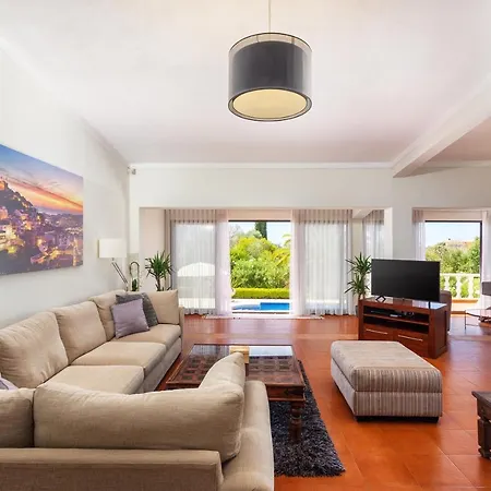 Villa Privilege Casa Da Videira With Swimming Pool, Quelfes - *