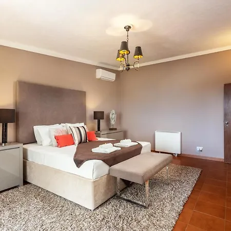 Privilege Casa Da Videira With Swimming Pool, Quelfes - * 奥良