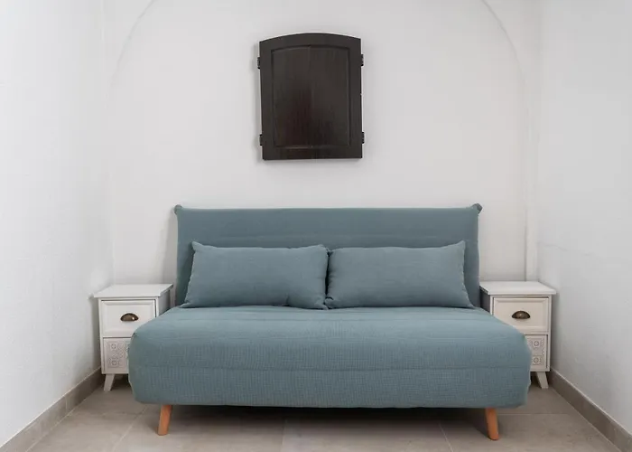 Willa Privilege Casa Da Videira With Swimming Pool, Quelfes - *